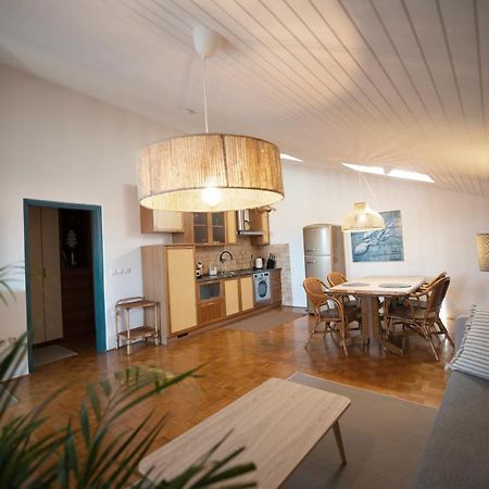 Modra Luna- Apartment With Terrace Izola Ngoại thất bức ảnh
